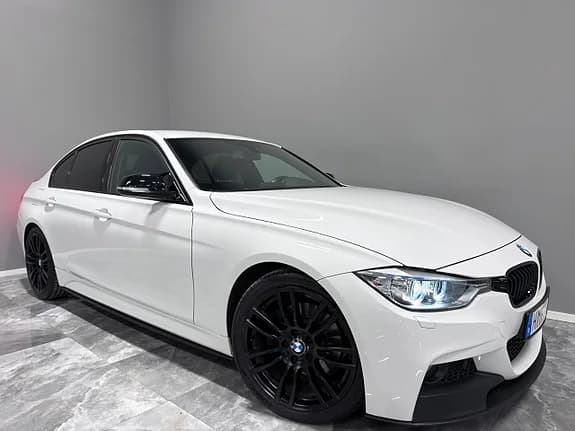 BMW 328i